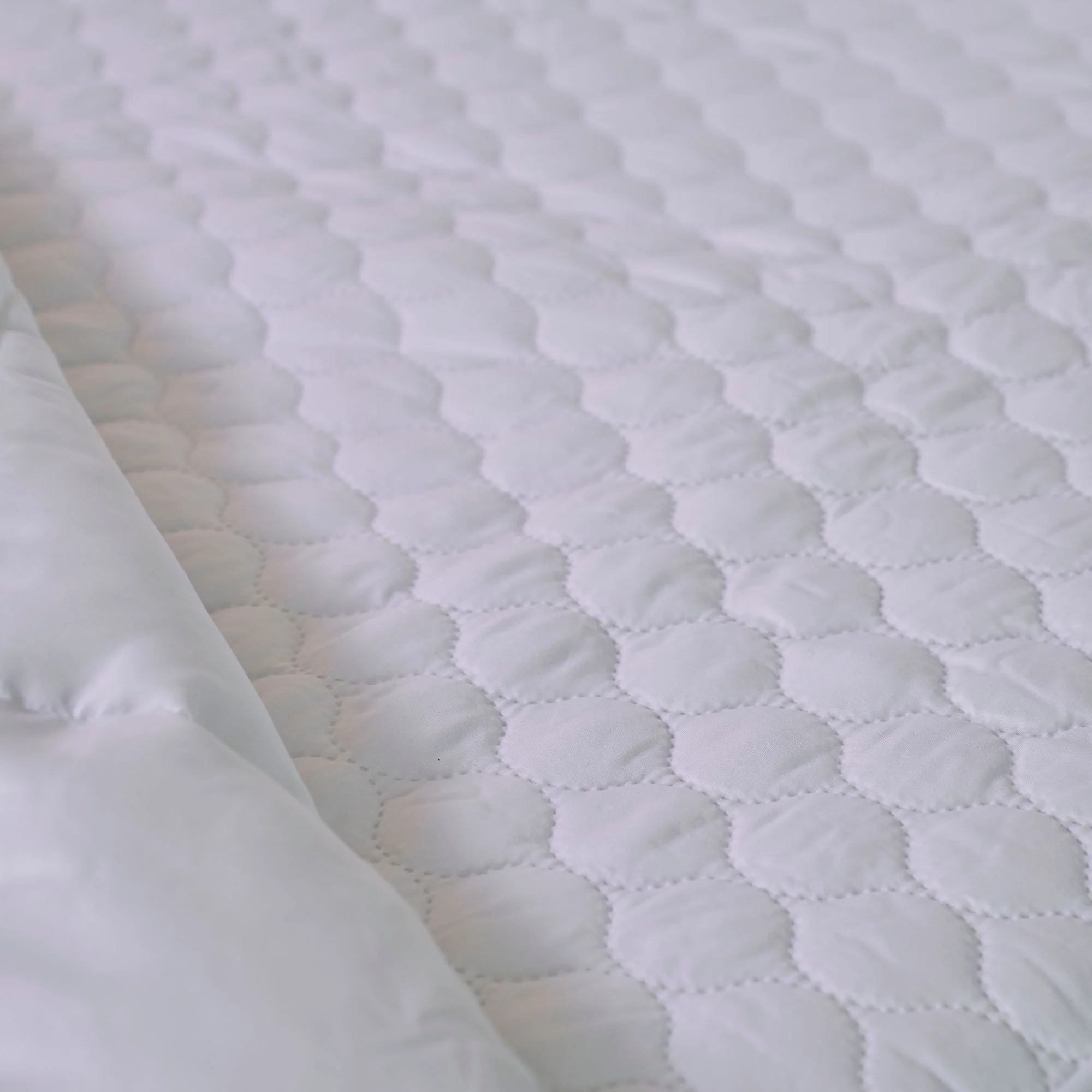 Tontine Comfortech Stain Ease Mattress Protector - Image 9